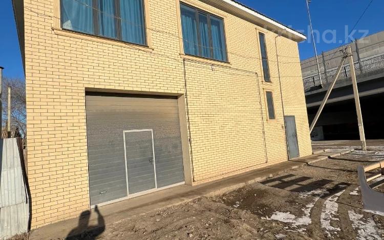 Магазины и бутики, склады, развлечения · 407 м² за 65 млн ₸ в Актобе — фото 7