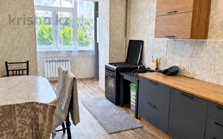 1-бөлмелі пәтер · 45 м² · 2/4 қабат, Губарова 31, бағасы: 8 000 ₸ в Уральске — фото 5