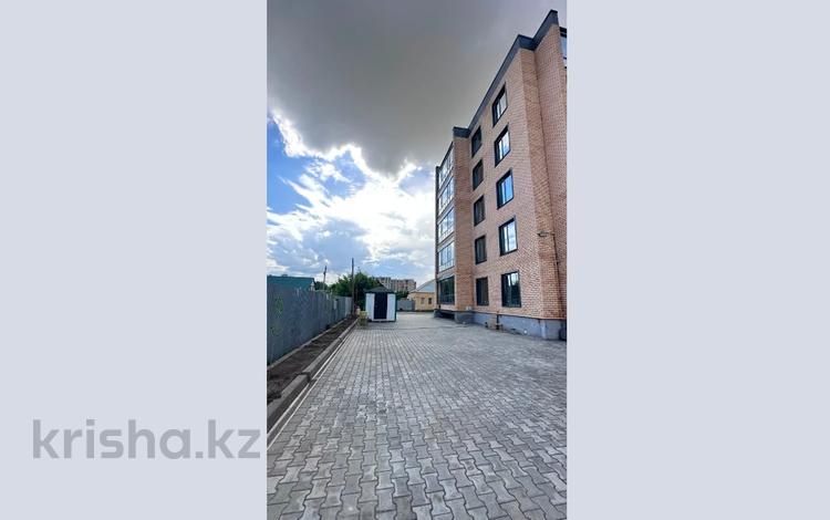 1-комнатная квартира · 36.4 м², 8 Марта 98 за ~ 14.6 млн ₸ в Уральске — фото 3