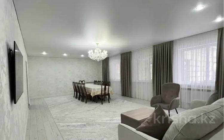 Отдельный дом · 5 комнат · 270 м² · 10 сот., Тамаша 17 за 500 000 ₸ в Актобе, мкр. Сельмаш — фото 2