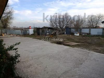 Отдельный дом · 3 комнаты · 120 м² · 8 сот., мкр Улжан-1 за 65 млн ₸ в Алматы, Алатауский р-н