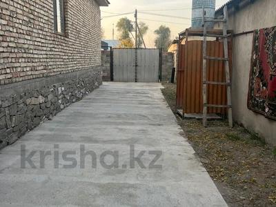 Отдельный дом · 4 комнаты · 138 м² · 6 сот., Баженова 26 за 33 млн 〒 в Таразе