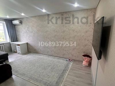 3-комнатная квартира · 69 м² · 5/5 этаж, мкр 4 6 — Рядом супермаркет Алтындар за 27 млн ₸ в Уральске