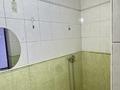 3-комнатная квартира · 60 м² · 2/2 этаж, мкр Сайран вокзал за 100 000 ₸ в Алматы, Ауэзовский р-н — фото 9