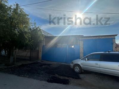 Отдельный дом · 4 комнаты · 111.4 м² · 600 сот., Бостандык 21А — Бауыржан Момышулы за 20 млн 〒 в 