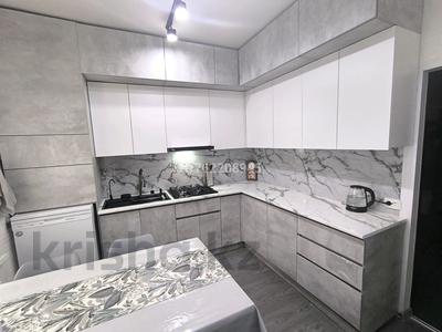 Отдельный дом · 6 комнат · 120 м² · 8 сот., мкр Кемел (Первомайское) — Гамарника за 70 млн 〒 в Алматы, Жетысуский р-н