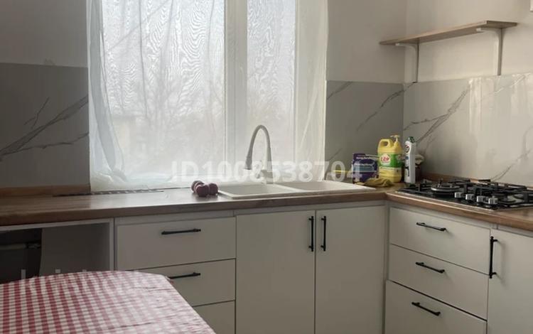 1-бөлмелі пәтер · 36 м² · 5/5 қабат, мкр №6 29 — Сайна Шаляпина, бағасы: 190 000 ₸ в Алматы, Ауэзовский р-н — фото 2