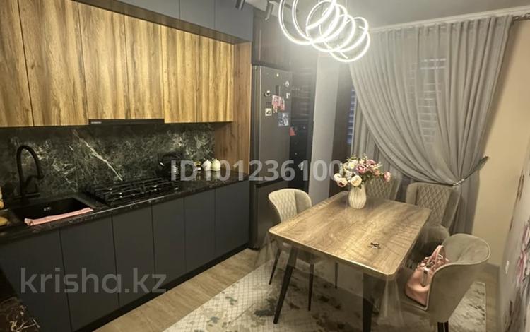 2-комнатная квартира · 60 м² · 3/5 этаж, ул. Мурата Монкеулы 115/2 за 170 000 ₸ в Зачаганске — фото 2