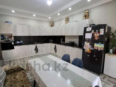 Отдельный дом · 4 комнаты · 186 м² · 6 сот., Бухар Жирау 30 за 60 млн ₸ в М. Туймебаеве