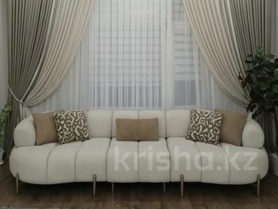 4-комнатная квартира · 130 м² · 5/10 этаж, 40-й мкр, 40-а/ш. 2 за 73 млн ₸ в Актау