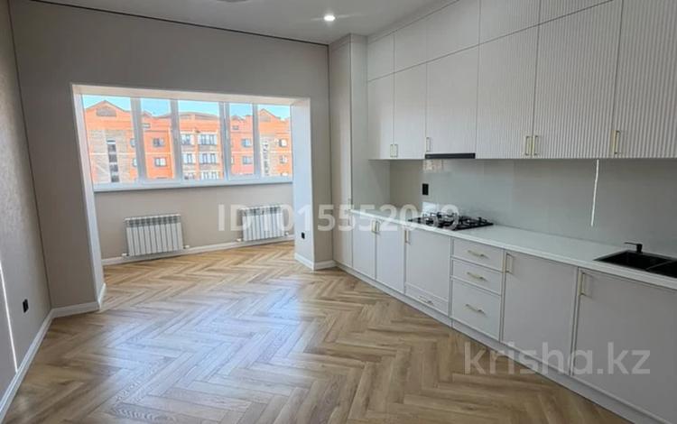 3-комнатная квартира · 110 м² · 4/5 этаж, мкр. Алтын орда, саздинский лесничество 228/58 за 45 млн ₸ в Актобе — фото 2