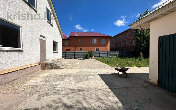 Отдельный дом · 5 комнат · 302 м² · 10 сот., Ахметбекова 40 за 85 млн ₸ в Астане — фото 2