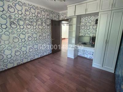 3-бөлмелі пәтер · 70 м² · 2/5 қабат, мкр Верхний Отырар 54 — МВД школа, бағасы: 50 млн ₸ в Шымкенте, Туран р-н