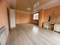 Отдельный дом · 7 комнат · 283.6 м² · 5.22 сот., Қажығали Мамекұлы 81а за 40 млн ₸ в Атырау — фото 9