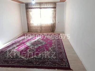 Отдельный дом · 4 комнаты · 80 м², Жанкент 3 — Құмтүйін павароты за 100 000 〒 в Туркестане