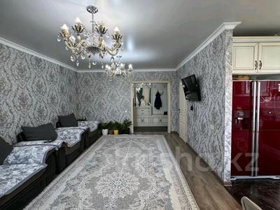 3-комнатная квартира · 88 м² · 8/13 этаж, Макатаева — Муратбаева за 72.5 млн ₸ в Алматы, Алмалинский р-н