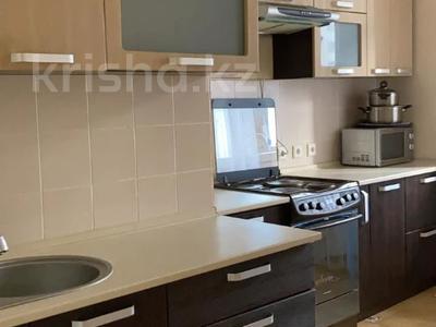 2-комнатная квартира · 76 м² · 7/13 этаж, Туркестан 8 за 42.5 млн 〒 в Астане