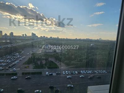 4-комнатная квартира · 266.7 м² · 11/22 этаж, Момышулы 2 за 112 млн ₸ в Астане