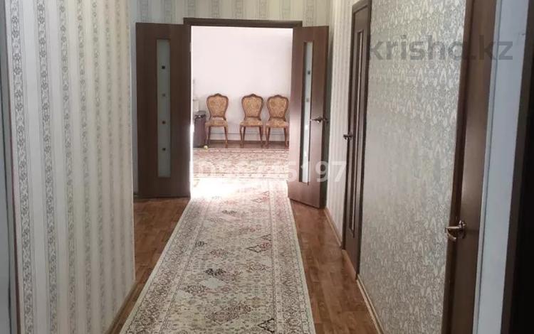 Отдельный дом · 3 комнаты · 99.7 м² · 4.5 сот., Курмангазы 2 — Досмухамедова за 35 млн ₸ в Атырау — фото 15