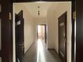 3-комнатная квартира · 160 м² · 8/12 этаж, Сарайшык 34 за 550 000 ₸ в Астане, Есильский р-н — фото 6