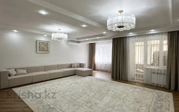 4-бөлмелі пәтер · 185 м² · 2/5 қабат, Алтын орда ш/а., Санкибай Батыра 28Б — район Кол Авто, бағасы: 70 млн ₸ в Актобе, мкр. Алтын орда — фото 2