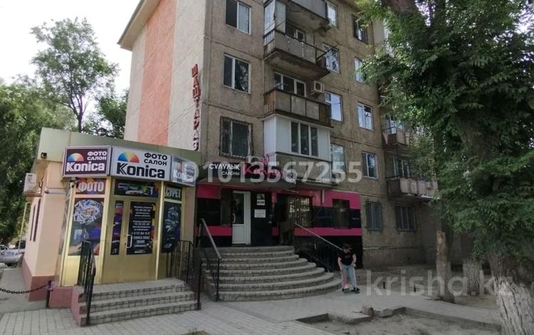 2-комнатная квартира · 50 м² · 3/5 этаж, мкр Самал 54 — Қайқармет жаны за 100 000 ₸ в Таразе — фото 2