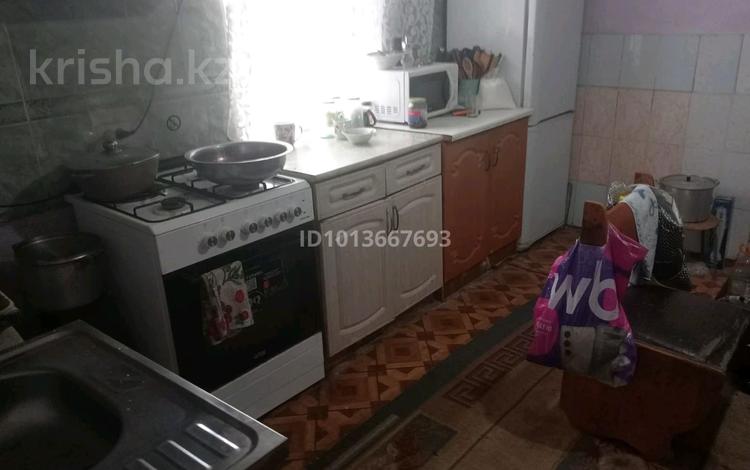 Жеке үй · 3 бөлме · 83.8 м² · 10 жүзд., Зелёная 712 — Дача 4, бағасы: 15 млн ₸ в Конаеве — фото 2