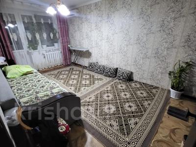 2-комнатная квартира · 49 м² · 5/5 этаж, Кунаева 19 — 6 мкрн за 17 млн 〒 в Уральске