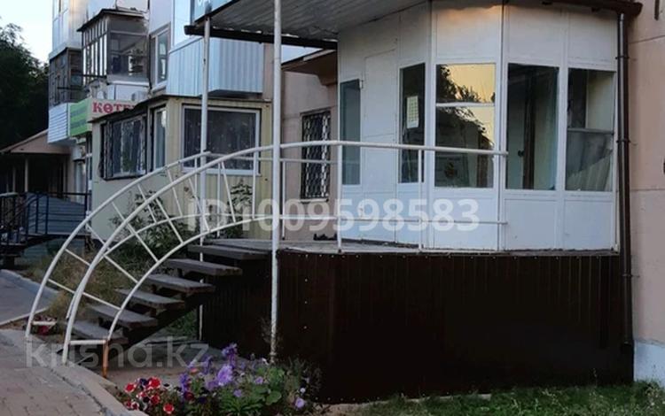 Свободное назначение, магазины и бутики, медцентры и аптеки · 45 м² за 270 000 〒 в Костанае — фото 2