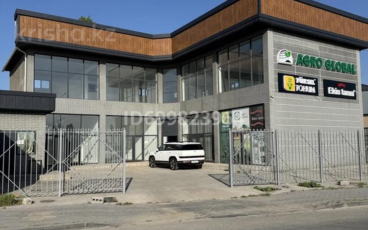 Офисы, магазины и бутики, салоны красоты, студии · 350 м² за ~ 1.1 млн ₸ в Шымкенте, Каратауский р-н — фото 11