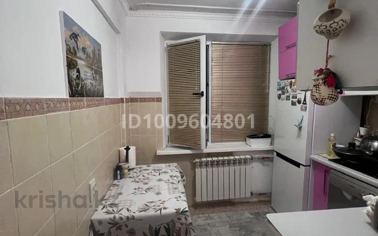 2-бөлмелі пәтер · 47.3 м² · 5/5 қабат, Каршымбай Ахмедиярова 15, бағасы: 14 млн ₸ в Балыкшы — фото 2