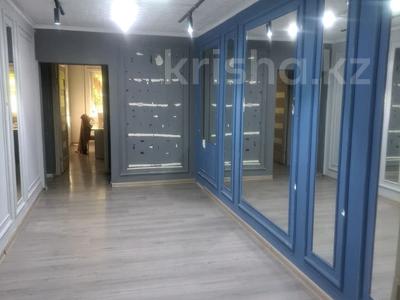 Офисы, медцентры и аптеки · 70 м² за 250 000 ₸ в Шымкенте