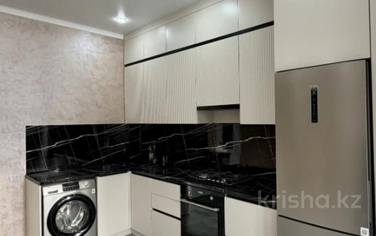 2-бөлмелі пәтер · 55.5 м² · 8/8 қабат, Микрорайон Береке 77, бағасы: 39.9 млн ₸ в Костанае — фото 2