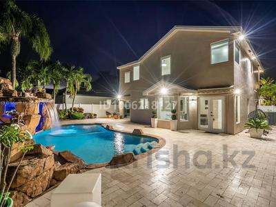 Отдельный дом · 3 комнаты · 233 м² · 10 сот., Pembroke Pines за 492 млн 〒 в Майами