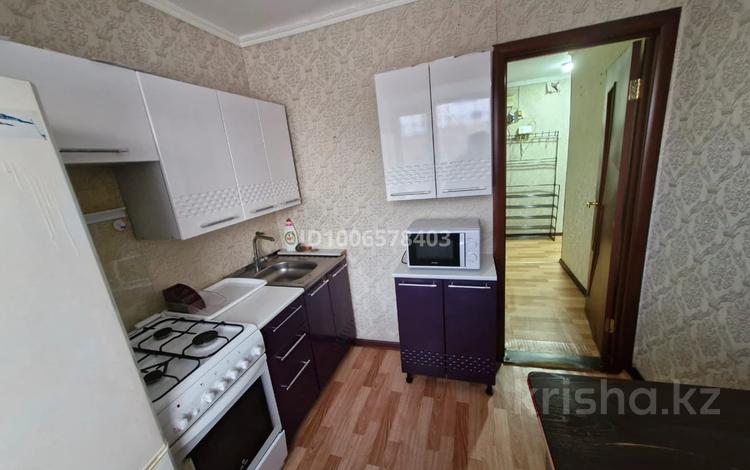 2-бөлмелі пәтер · 42 м² · 2/4 қабат, Чайковского 6 — На опасном перекрестке, возле Астана ресторан, бағасы: 150 000 ₸ в Семее — фото 8