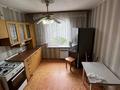 4-комнатная квартира · 85 м² · 4/5 этаж, мкр Аксай-3 33 за 320 000 ₸ в Алматы, Ауэзовский р-н