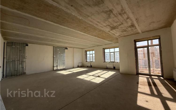 3-комнатная квартира · 79 м² · 7/10 этаж, мкр Юго-Восток, Микрорайон Гульдер-1 за 33.9 млн ₸ в Караганде, Казыбек би р-н — фото 2