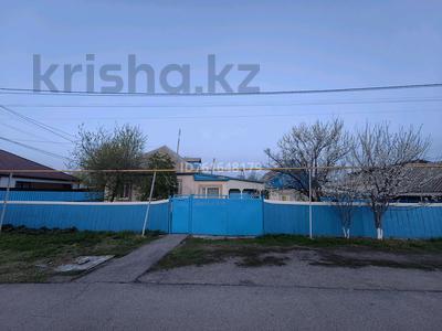 Отдельный дом · 4 комнаты · 100 м² · 10 сот., Цеткиной 38 за 25 млн 〒 в Байкент