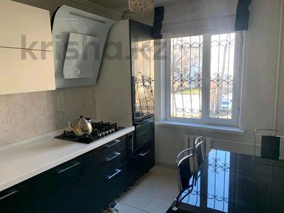 4-комнатная квартира · 82 м² · 2/5 этаж, мкр Казахфильм 6 за 375 000 〒 в Алматы, Бостандыкский р-н