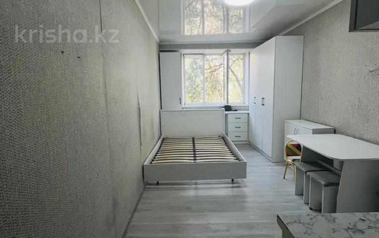 1-комнатная квартира · 21 м² · 3/5 этаж, мкр Аксай-3 10а за 160 000 ₸ в Алматы, Ауэзовский р-н — фото 2