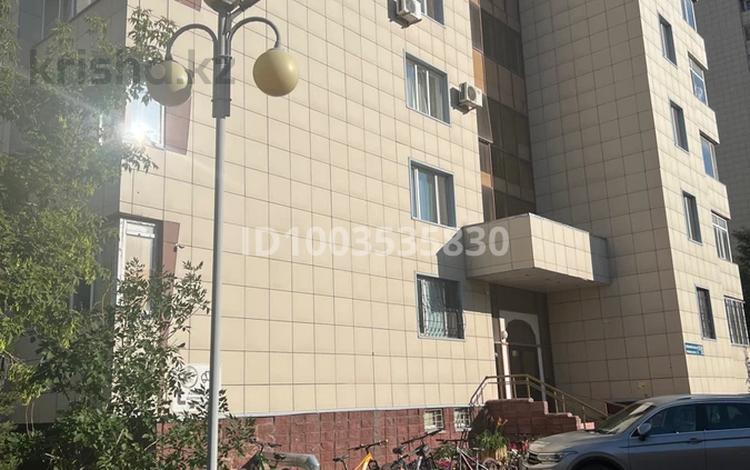 3-комнатная квартира · 84 м² · 8/16 этаж, мкр Шубар, Кабанбай батыра 2/5 за 46.5 млн ₸ в Астане, Есильский р-н — фото 2