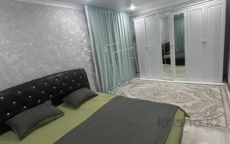 1-комнатная квартира · 32 м² · 3/4 этаж, мкр 5, Абилкайыр Хана 9 за 8.8 млн ₸ в Актобе — фото 4