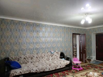 Дача · 4 комнаты · 90 м² · 6 сот., Старый город 46 — Находится возле гостиницы Таңжарық за 15 млн 〒 в Актобе