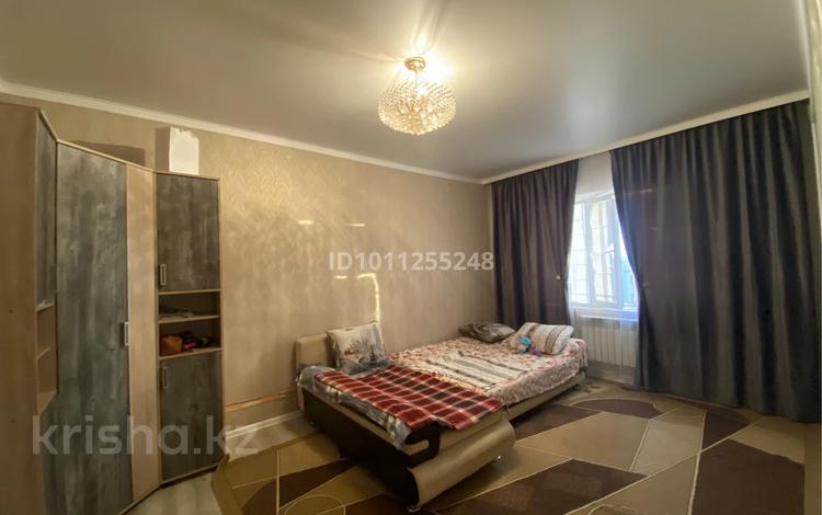1-бөлмелі пәтер · 35 м² · 5/5 қабат, Койбакова 2, бағасы: 8 млн ₸ в Таразе — фото 2