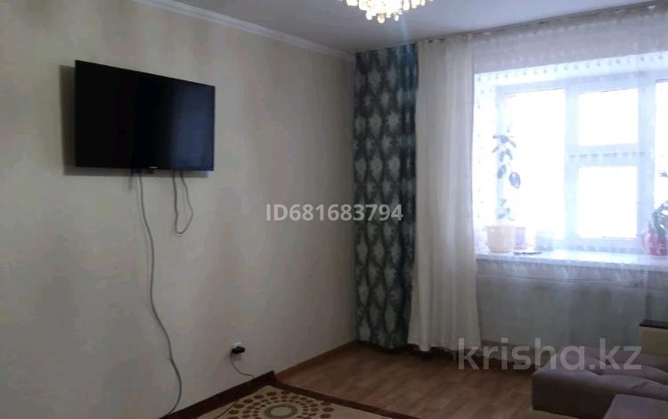 3-комнатная квартира · 80 м² · 1/9 этаж, Кенена Азербаева 16 — Жумабаева за 315 000 ₸ в Астане, Алматы р-н — фото 2