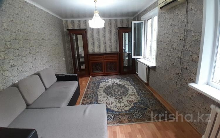 3-комнатная квартира · 60 м² · 2/4 этаж, мкр №10 за 33 млн ₸ в Алматы, Ауэзовский р-н — фото 11
