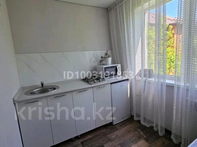 1-комнатная квартира · 31 м² · 2/5 этаж, Абдирова 17 — Бухар жырау за 9 500 ₸ в Караганде, Казыбек би р-н