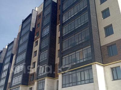 2-бөлмелі пәтер · 64 м² · 2/9 қабат, Базарбая Жуманиязова, бағасы: 19.5 млн ₸ в Уральске