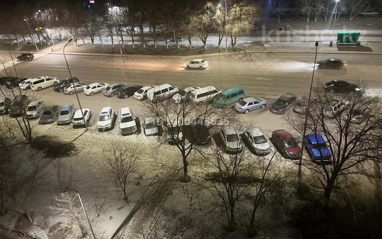 4-комнатная квартира · 89 м² · 7/10 этаж, мкр Юго-Восток, Мкр Степной 4 3 за 32 млн ₸ в Караганде, Казыбек би р-н — фото 2