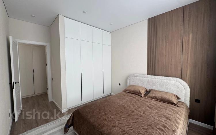 2-комнатная квартира · 75 м² · 5/10 этаж, Тыныбаева 12 за 420 000 ₸ в Астане, Алматы р-н — фото 2